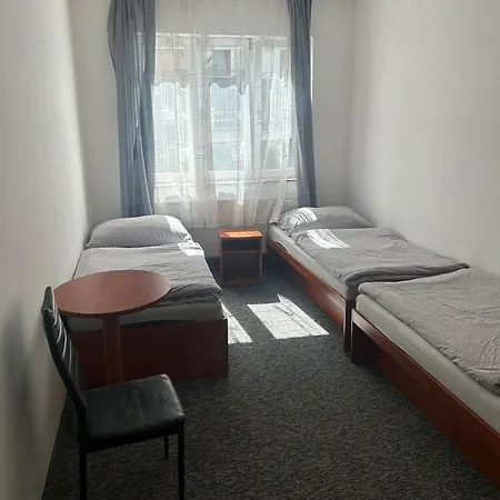 Loftel V Centru Ostravy Guest house